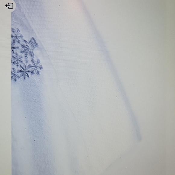 Quera 2 pack Christmas Hand Towels 100% cotton White Gray embroidery 14x30" New - Picture 4 of 9